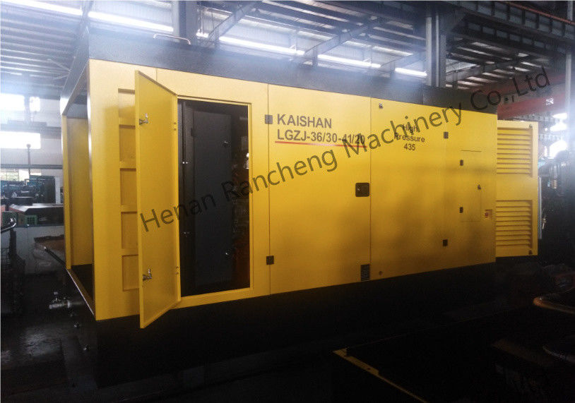 গভীর কূপের জন্য 550 এইচপি কামিন্স ইঞ্জিন সহ 30 বার সঞ্চালনযোগ্য স্ক্রু এয়ার কম্প্রেসার