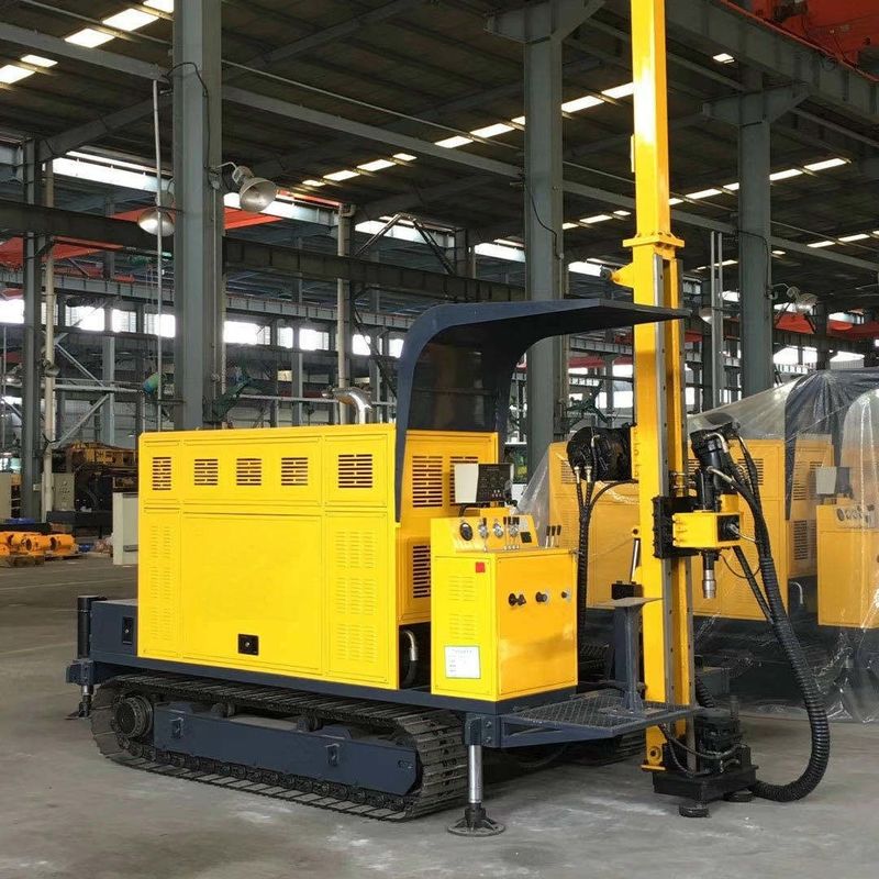 2200rpm গতি হাইড্রোলিক ক্রলার কোর ড্রিলিং রিগ 74KW কামিন্স ডিজেল ইঞ্জিন দ্বারা চালিত