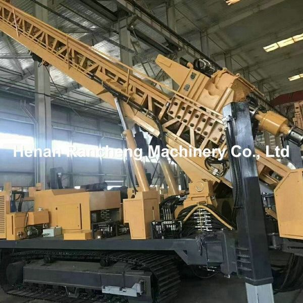 RCF700C মাল্টি ফাংশনাল ড্রিলিং মেশিন 700 মিটার ক্রলার মাউন্ট করা মোবাইল ওয়াটার ওয়েল ড্রিলিং রিগ বোরহোল ড্রিলিং মেশিন