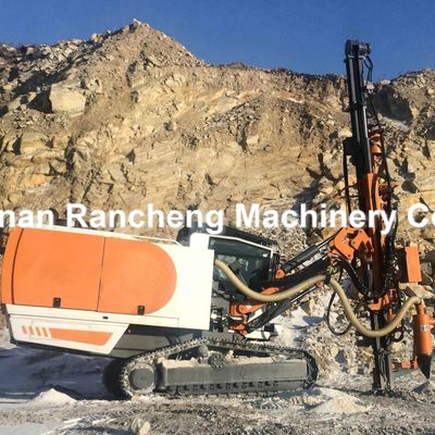 RCZ440 স্বয়ংক্রিয় ইন্টিগ্রেটেড ডিটিএইচ ড্রিলিং রিগ 194kw ইঞ্জিন নামমাত্র শক্তি সহ