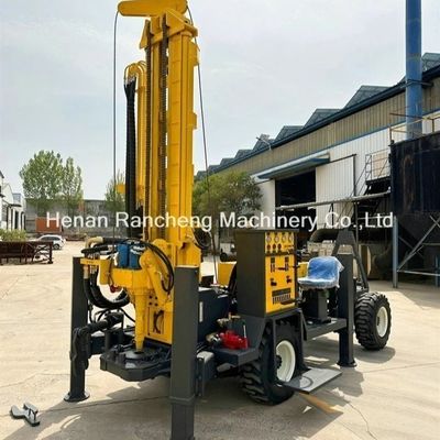 RCF220W হুইল টাইপ ট্রেলার ডিটিএইচ ওয়াটার ওয়েল ড্রিলিং রিগ 65KW ইঞ্জিন দ্বারা চালিত